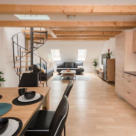Ayni Apartman Semily Esterno foto